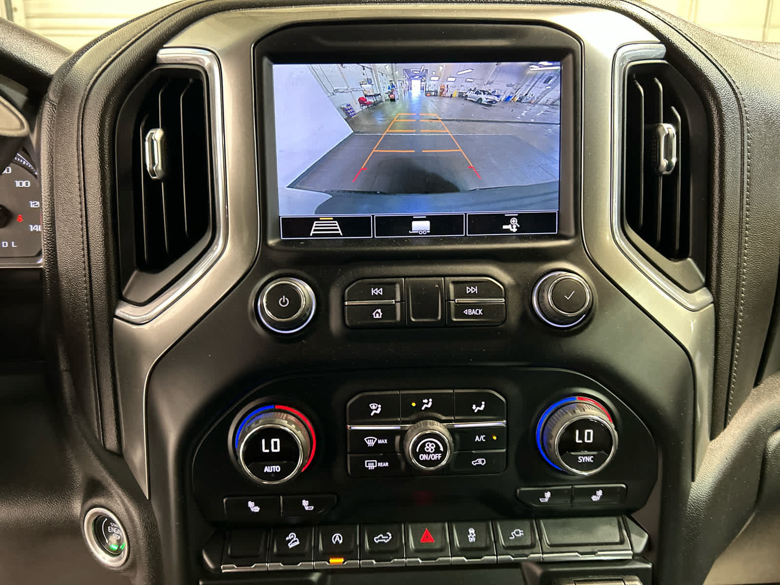 Used 2020 Chevrolet Silverado 1500 RST w/ All-Star Edition AWD/4WD image 5