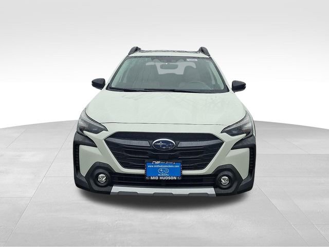 Used 2023 Subaru Outback Limited image 2