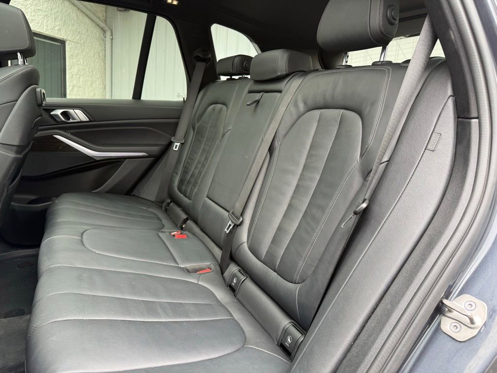 Used 2020 BMW X5 xDrive40i w/ Convenience Package image 17