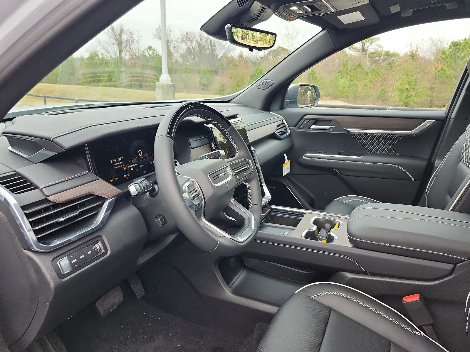 New 2026 GMC Acadia Denali w/ Super Cruise Package image 13