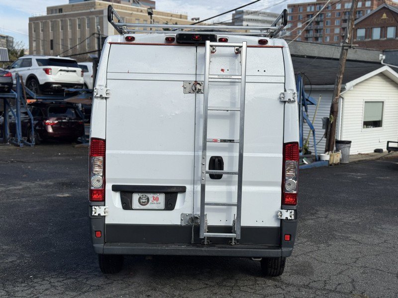 Used 2017 RAM ProMaster 2500 w/ Interior Convenience Group image 9