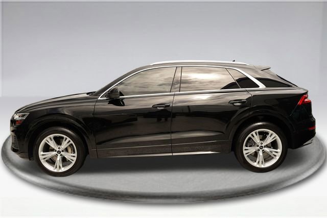 Used 2023 Audi Q8 Premium w/ Convenience Package image 18