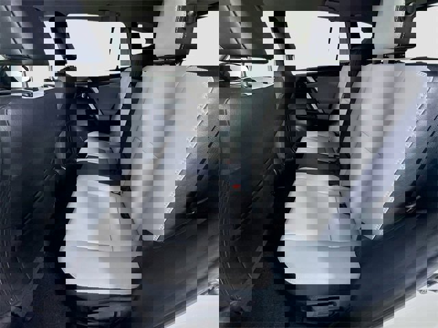 Certified 2018 Toyota RAV4 Limited image 28