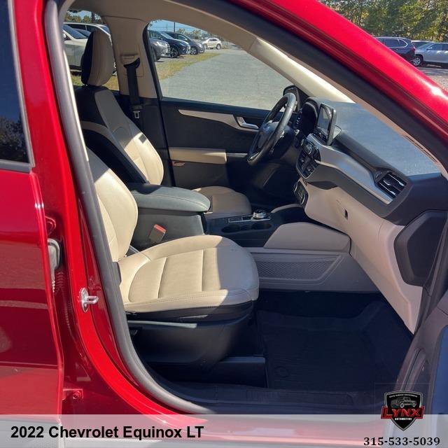 Used 2022 Chevrolet Equinox LT image 14