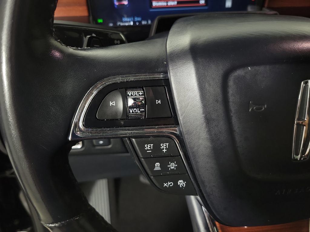 Certified 2023 Lincoln Navigator Reserve AWD/4WD image 26