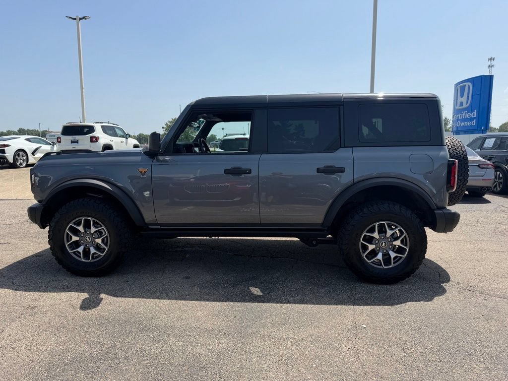 Used 2025 Ford Bronco Badlands AWD/4WD image 5