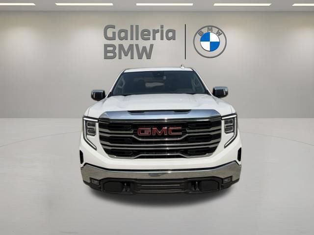 Used 2025 GMC Sierra 1500 SLT RWD image 4