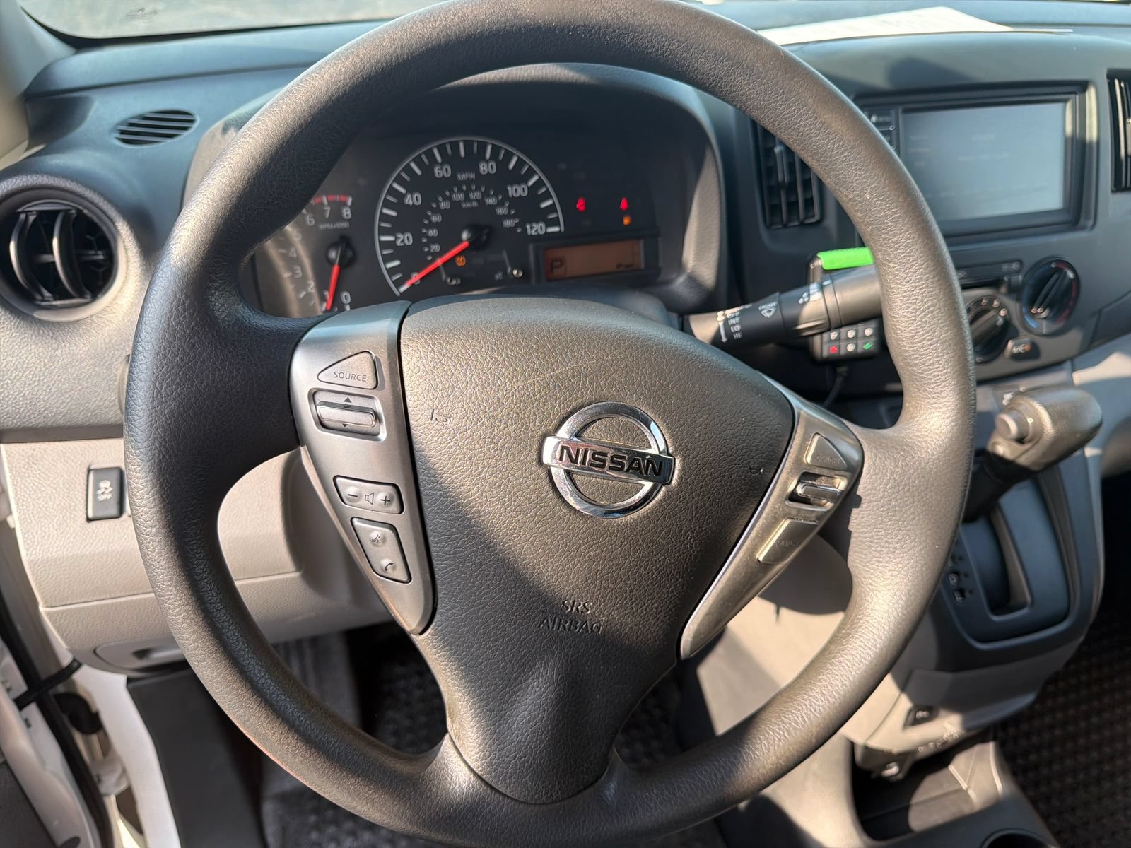 Used 2021 Nissan NV200 SV w/ Sliding Door Glass Package FWD image 14