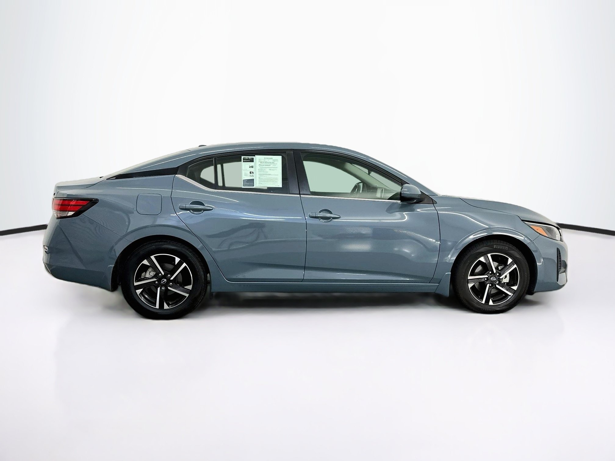 Used 2024 Nissan Sentra SV FWD image 10