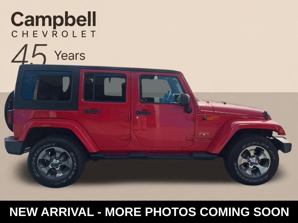 Used 2018 Jeep Wrangler Unlimited Sahara w/ Connectivity Group AWD/4WD image 6