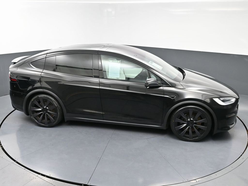 Used 2022 Tesla Model X Plaid image 56