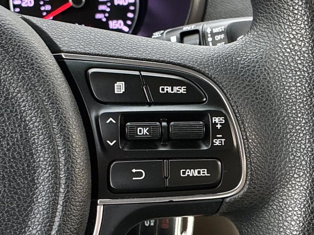 Used 2017 Kia Optima LX FWD image 23