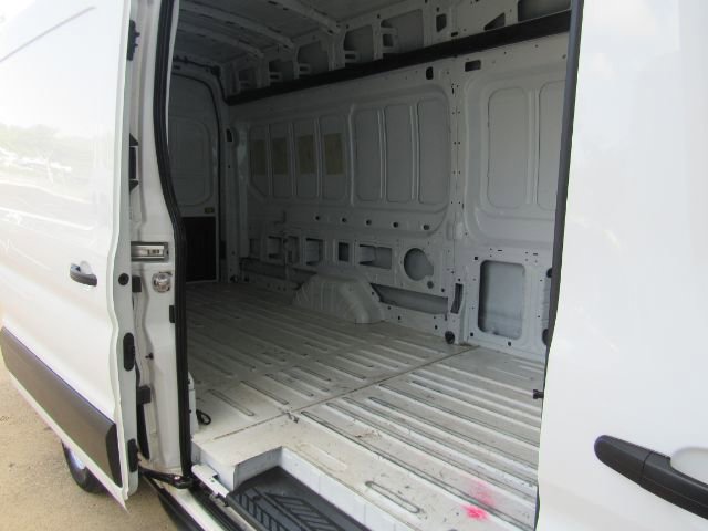 Used 2023 Ford Transit 250 148 High Roof Extended AWD image 6