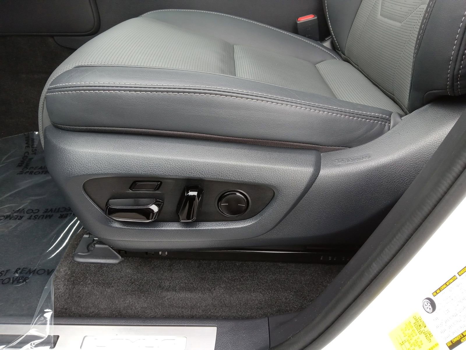 Used 2024 Lexus GX 550 w/ Accessory Package (Z1) image 21