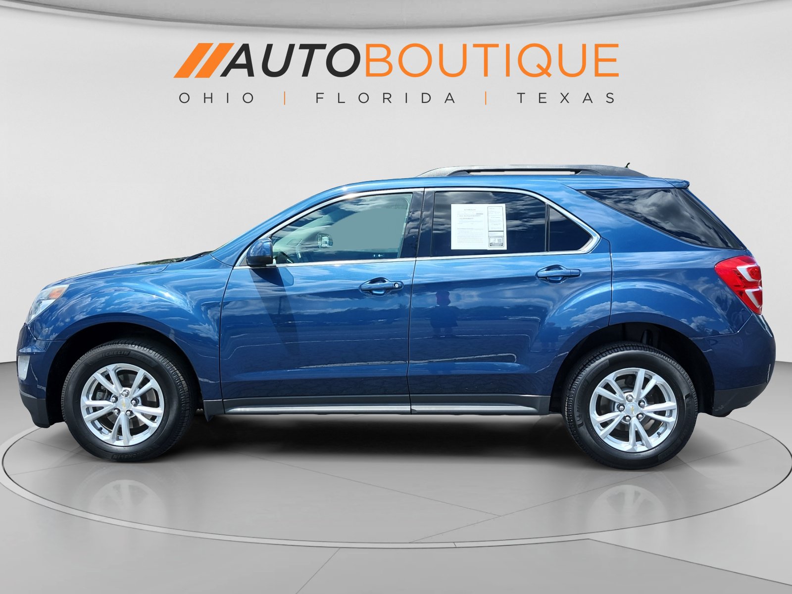 Used 2017 Chevrolet Equinox LT w/ Convenience Package FWD image 2
