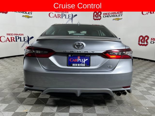 Used 2024 Toyota Camry SE image 8