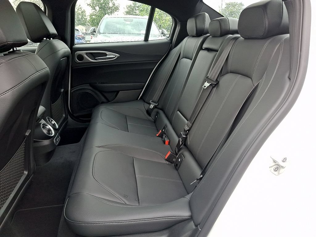 New 2026 Alfa Romeo Giulia AWD w/ Driving Assist Package image 6