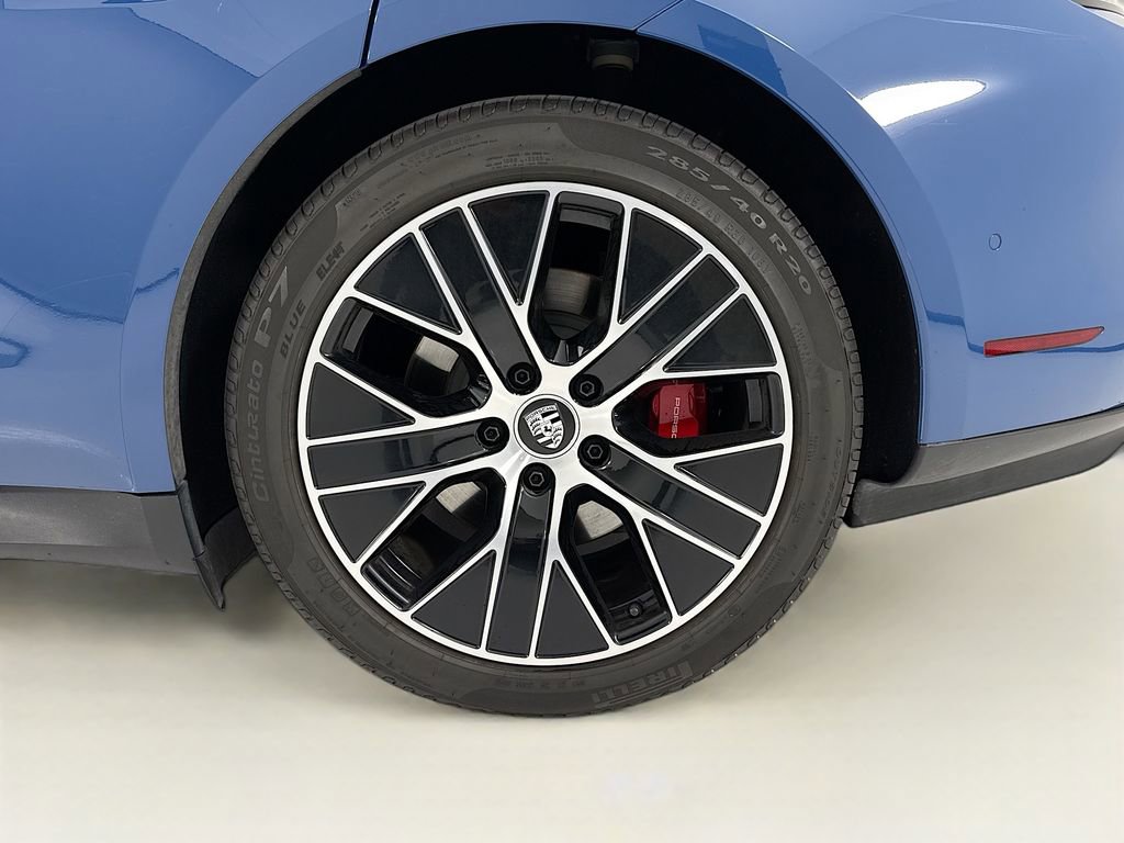 Certified 2024 Porsche Taycan 4S image 11