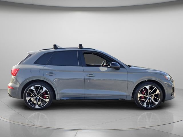 Used 2021 Audi SQ5 Premium Plus w/ Premium Plus Package AWD/4WD image 4