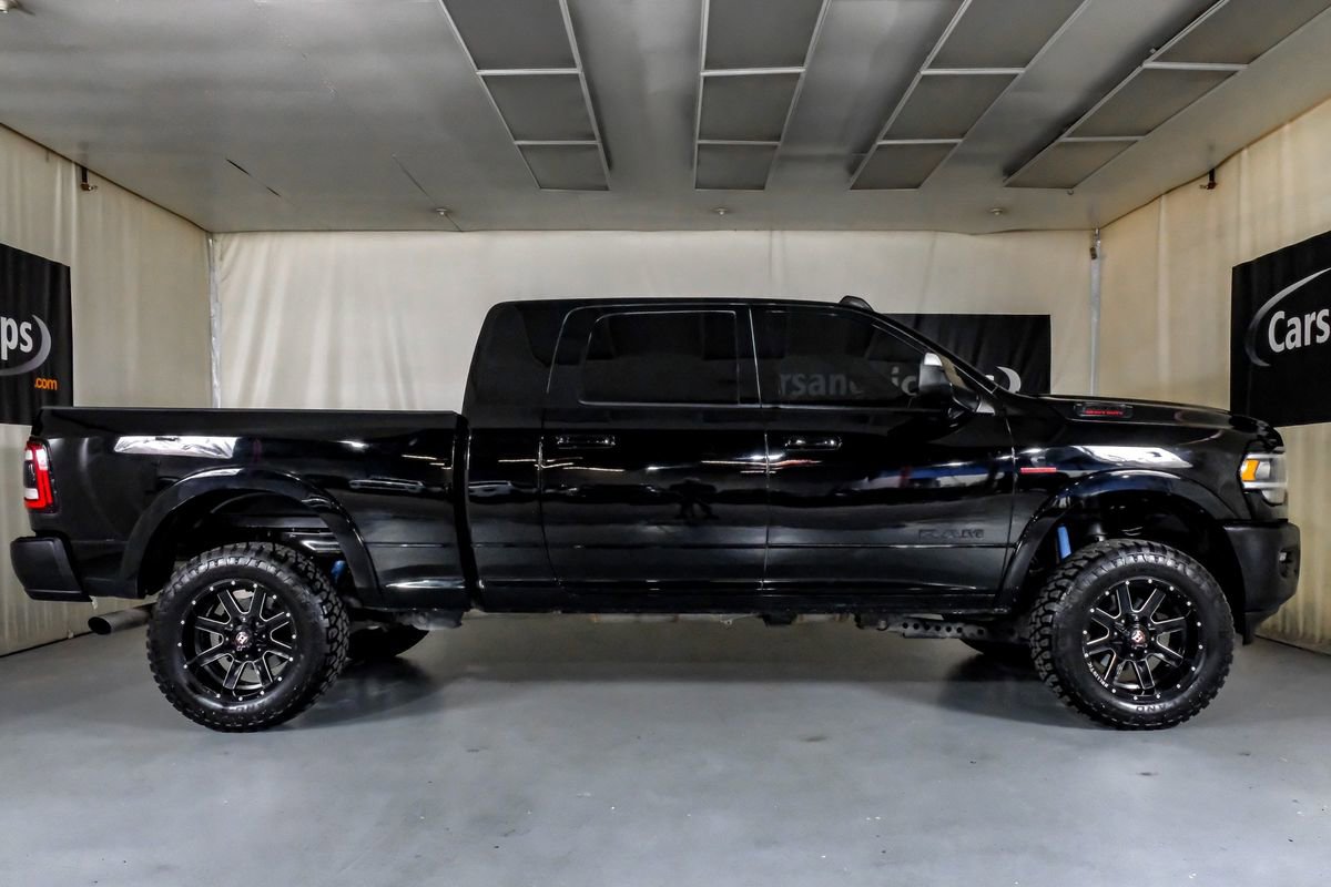 Used 2020 RAM 2500 Laramie w/ Night Edition image 6