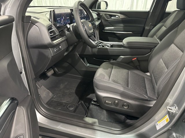 New 2026 Chevrolet Traverse LT w/ Driver Confidence Package image 9