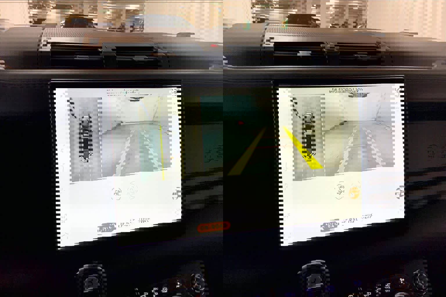 Used 2023 Land Rover Defender 110 V8 image 27