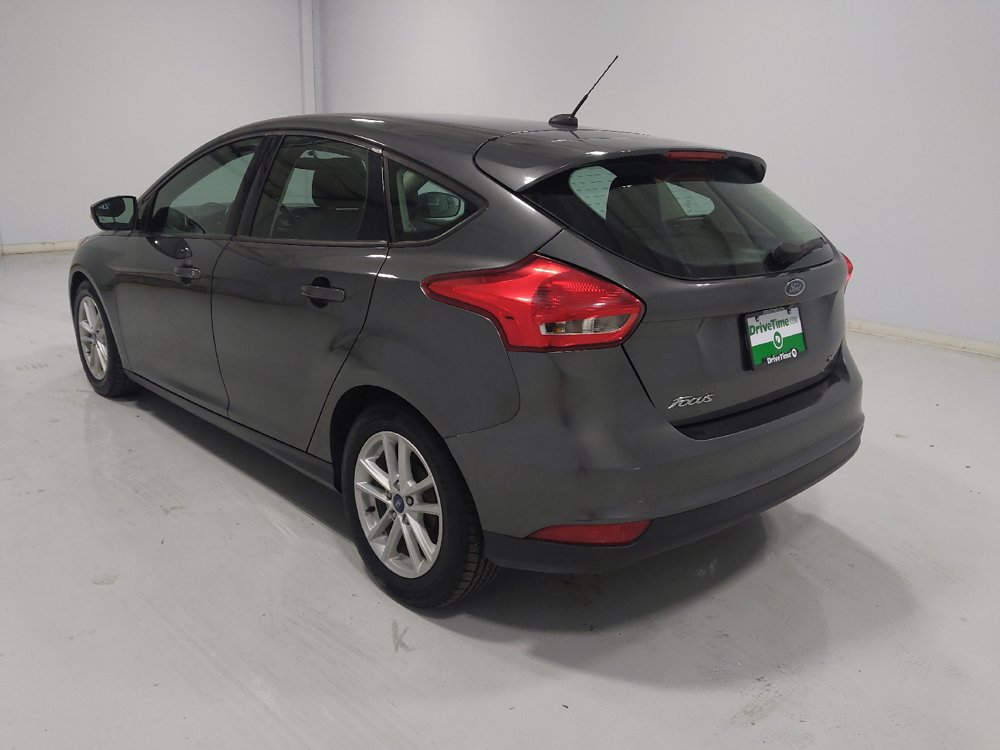 Used 2018 Ford Focus SE w/ Cold Weather Package FWD image 5