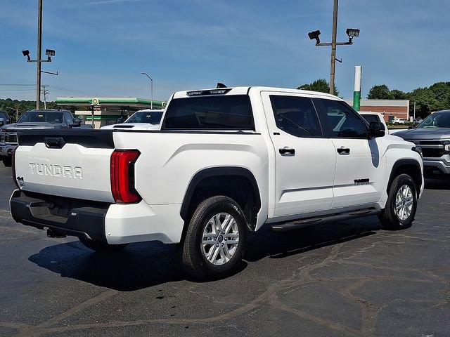 Used 2024 Toyota Tundra SR5 w/ SR5 Convenience Package AWD/4WD image 7