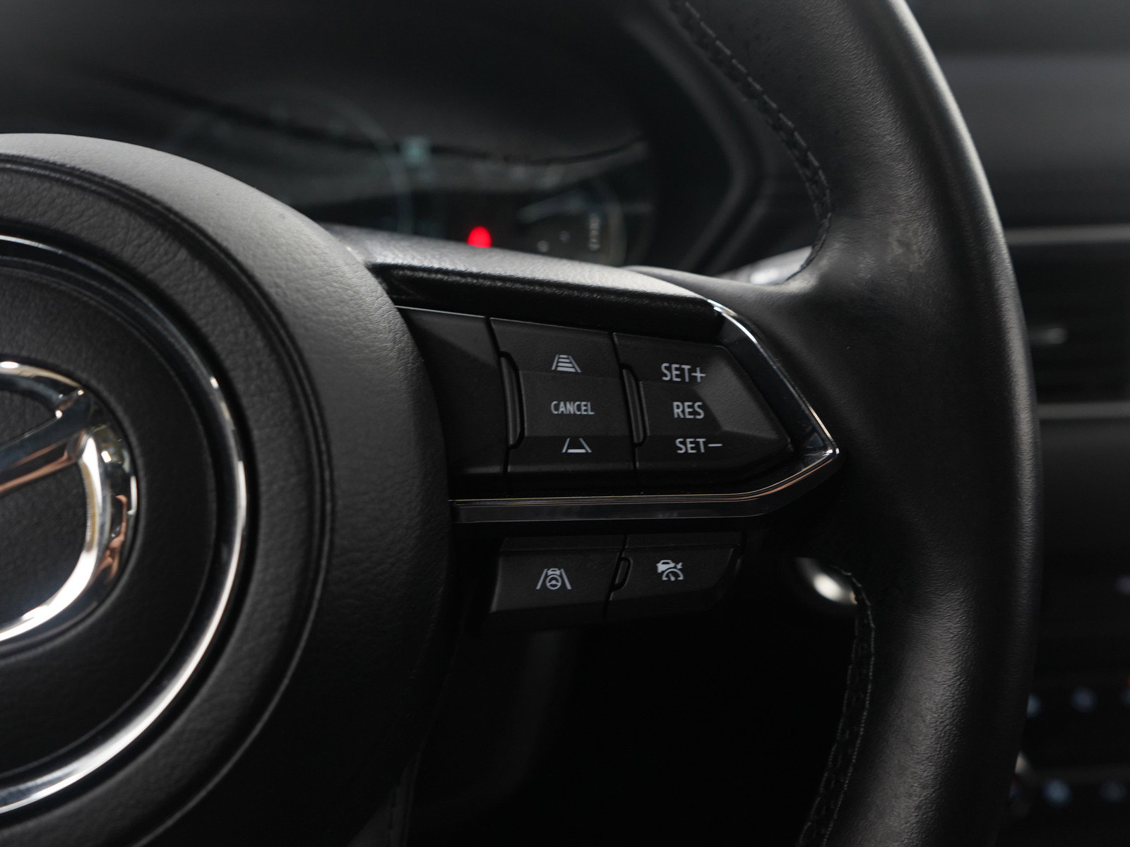 Used 2022 MAZDA CX-5 Signature image 26