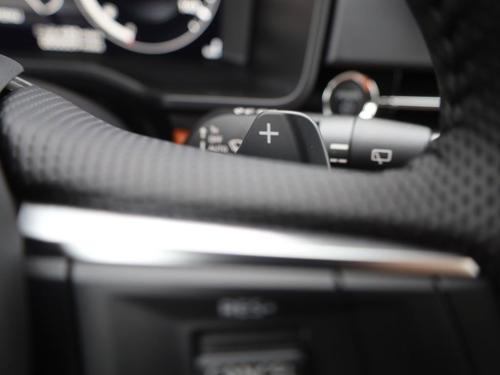 New 2025 Mitsubishi Outlander SEL image 56