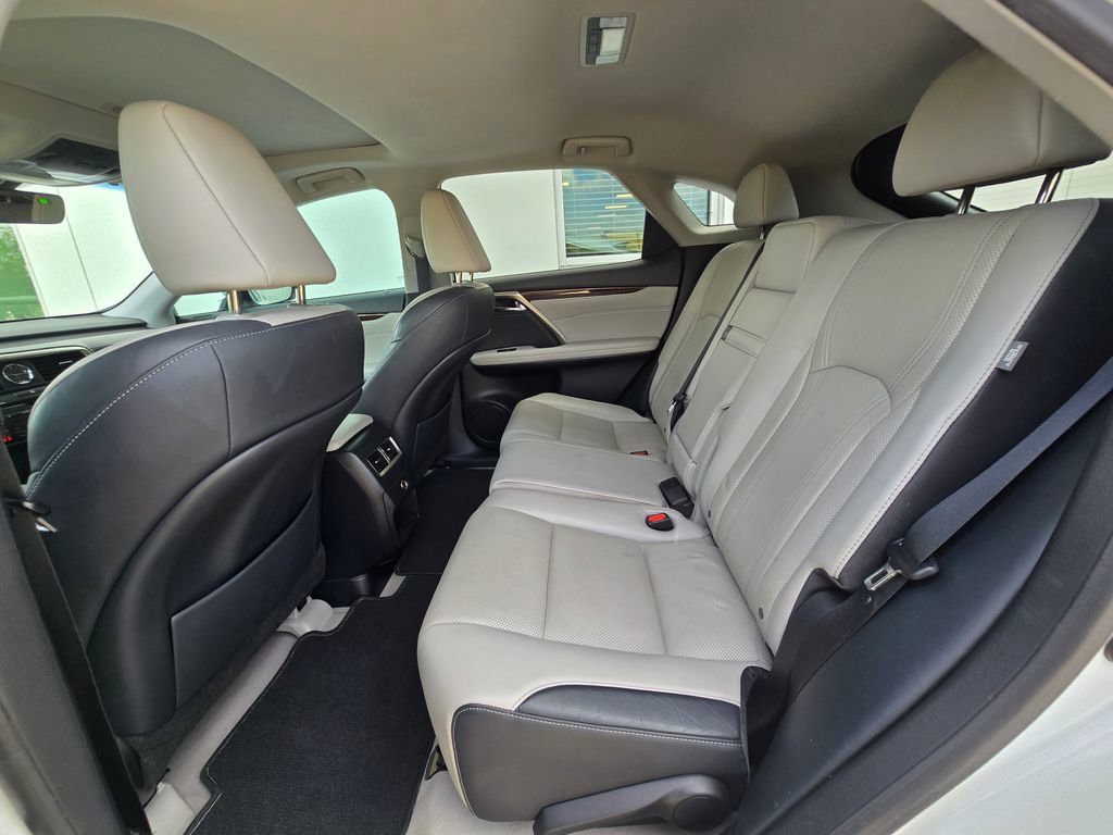 Used 2018 Lexus RX 350 FWD w/ Premium Package image 16