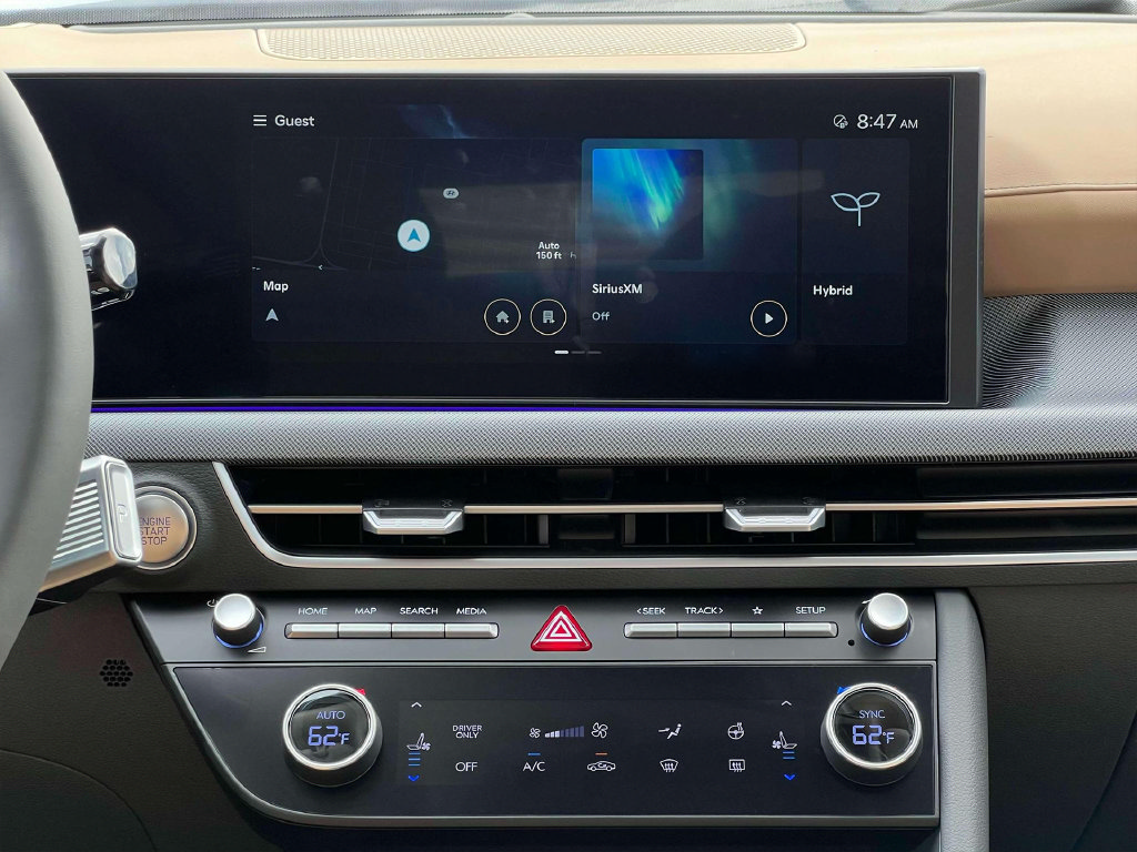 New 2025 Hyundai Sonata Limited FWD image 19