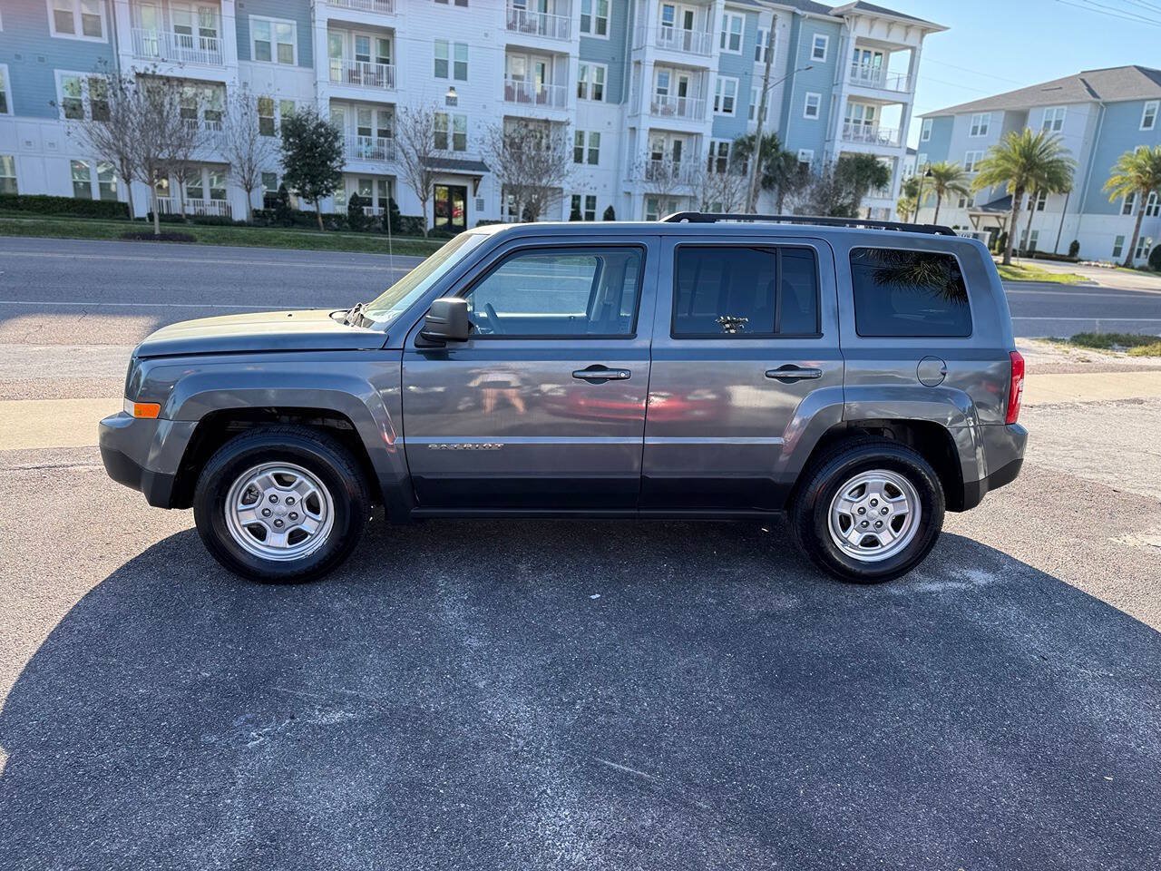 Used 2012 Jeep Patriot Sport w/ PWR Value Group FWD image 5