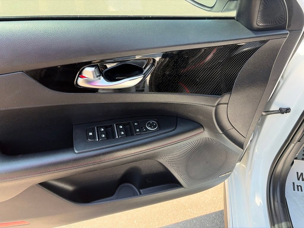 Used 2022 Kia Forte GT w/ GT2 Package FWD image 25