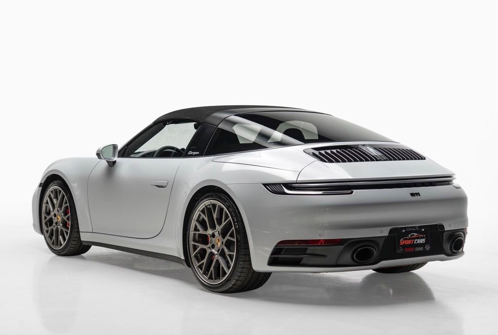Used 2024 Porsche 911 Targa 4S w/ Premium Package image 11