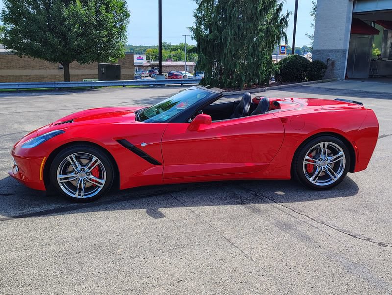 Used 2017 Chevrolet Corvette Stingray Convertible w/ 1LT RWD image 10