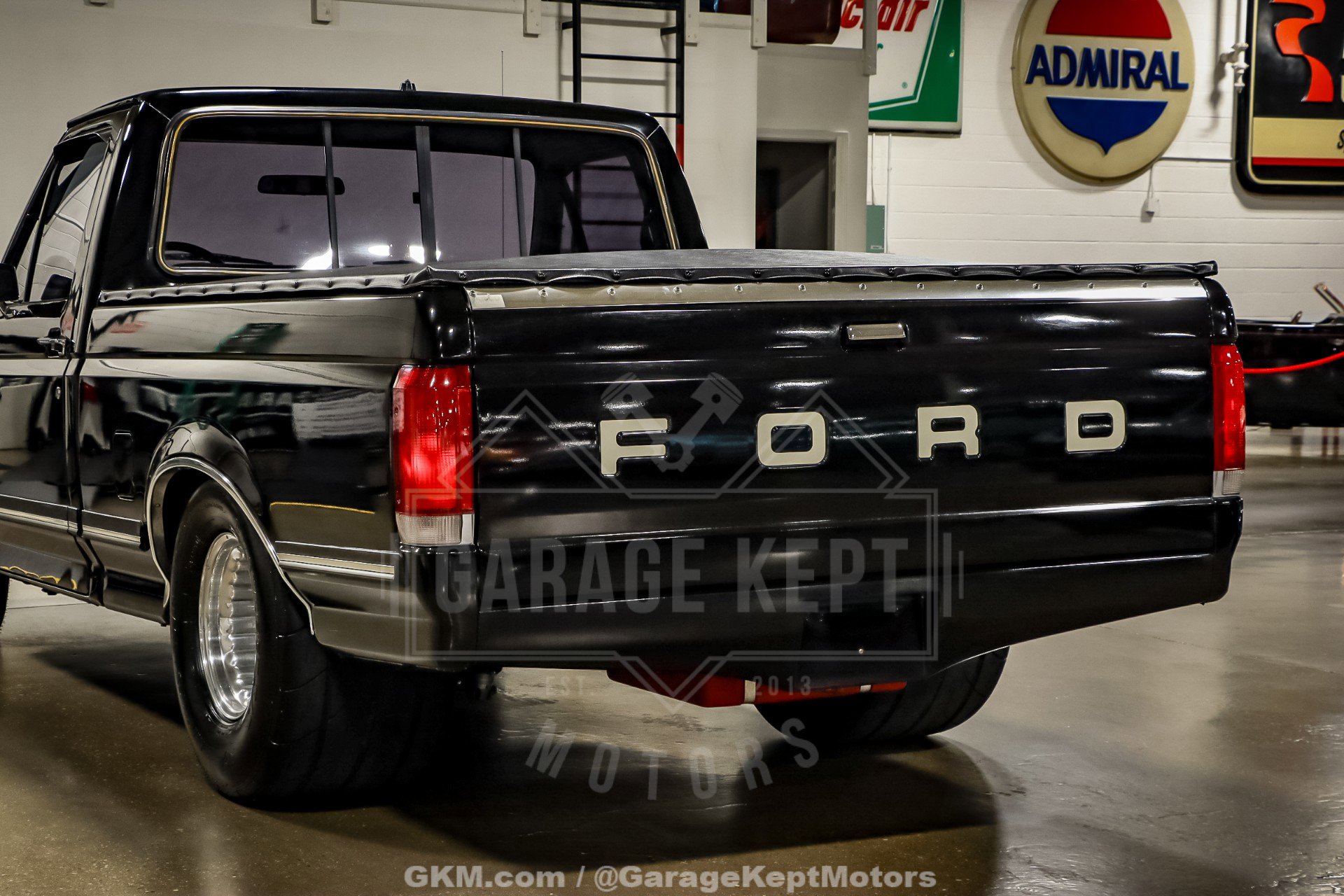 Used 1987 Ford F150 2WD Regular Cab image 41