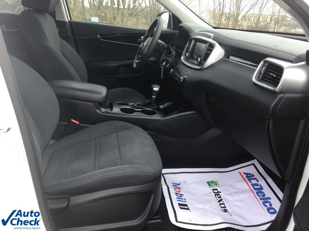 Used 2020 Kia Sorento LX image 22