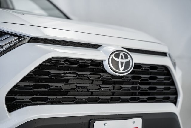 New 2025 Toyota RAV4 XLE Premium image 11