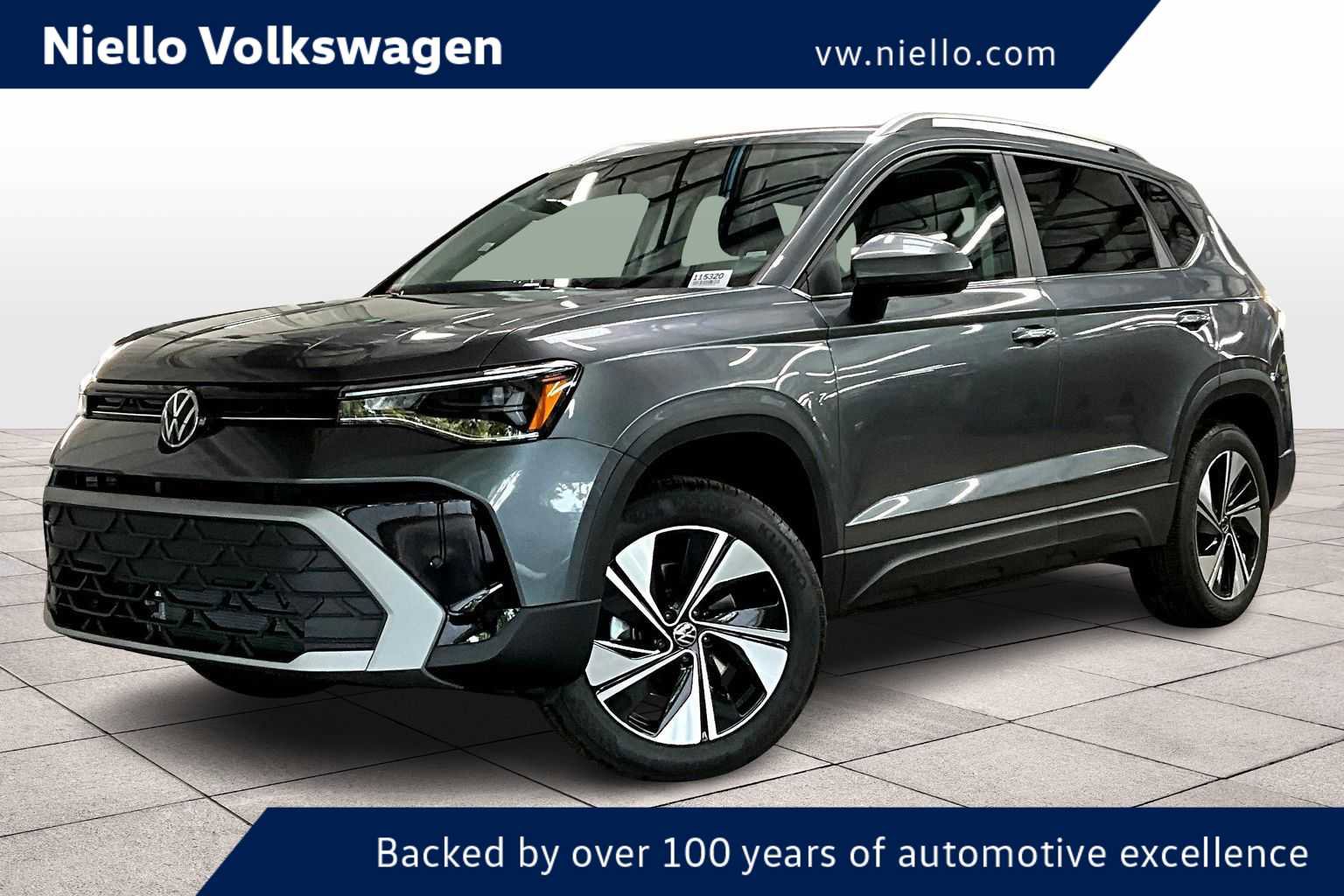 New 2026 Volkswagen Taos SE image 1