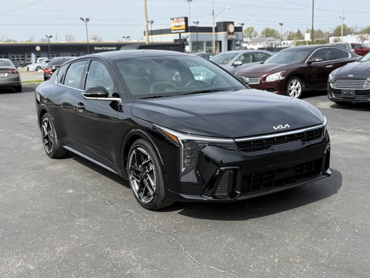 Used 2025 Kia K4 GT-Line w/ GT-Line Premium Package FWD image 8