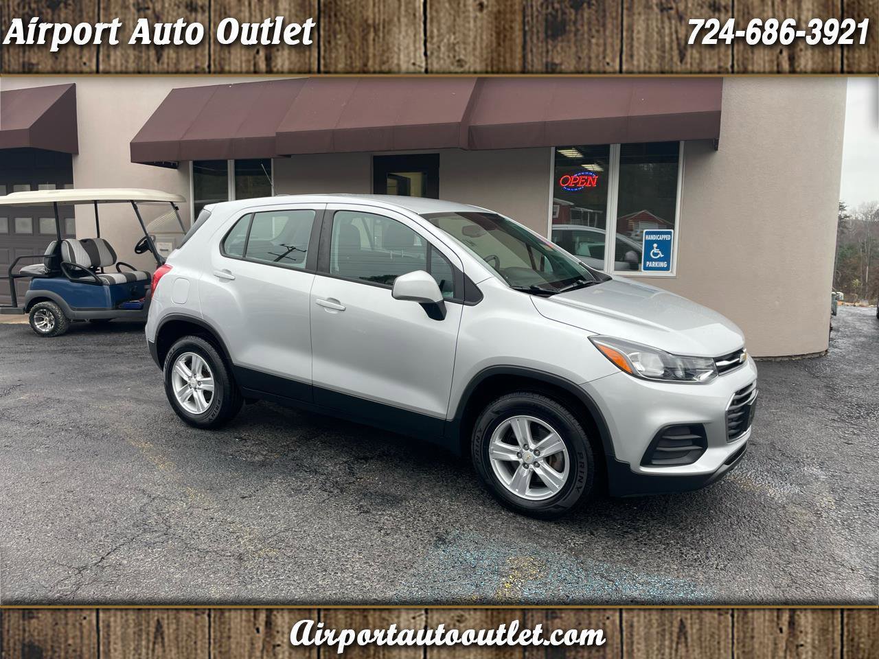 Used 2018 Chevrolet Trax LS AWD/4WD image 1