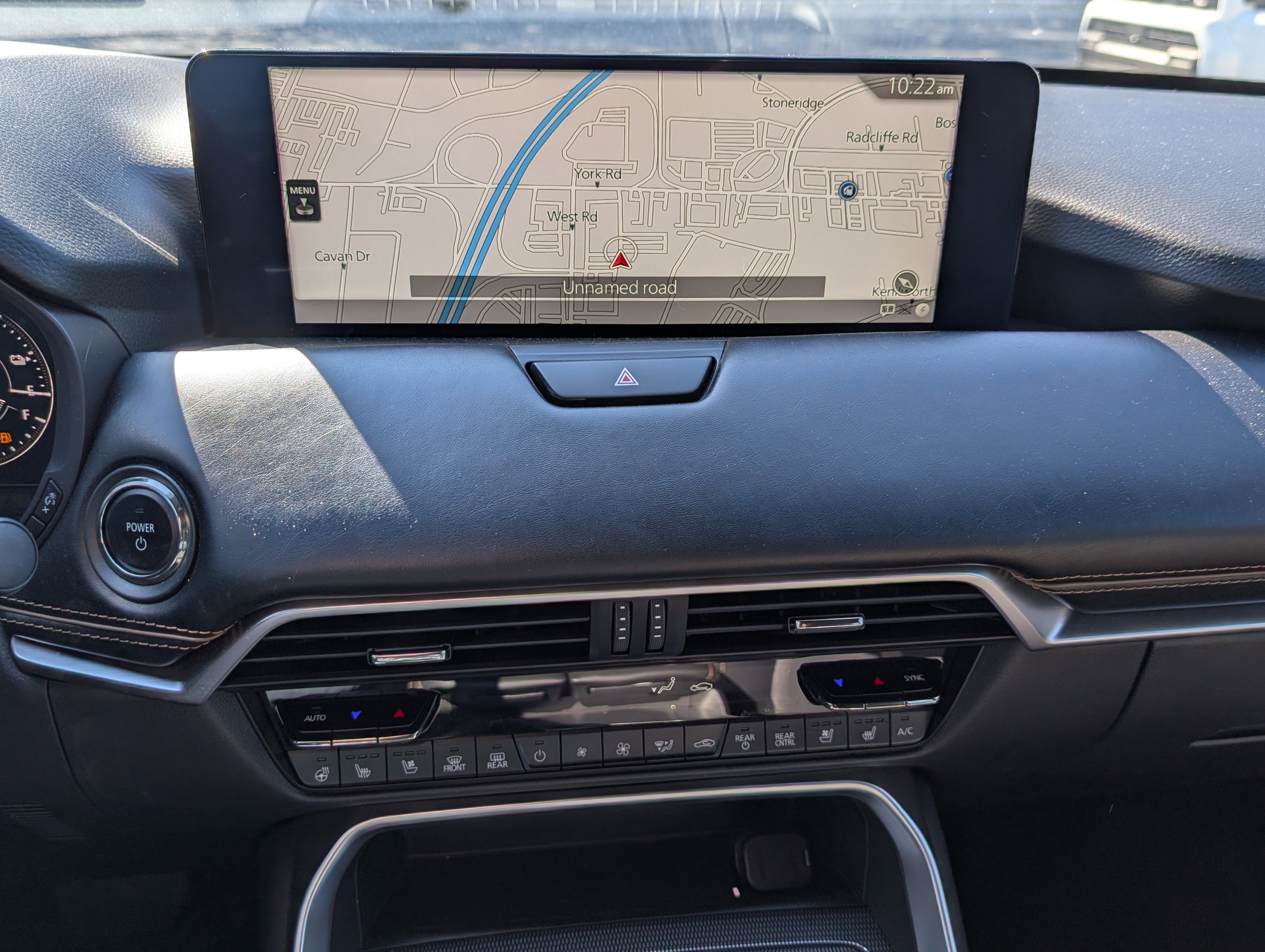 Used 2024 MAZDA CX-90 Plug-In Hybrid w/ Premium Plus image 32