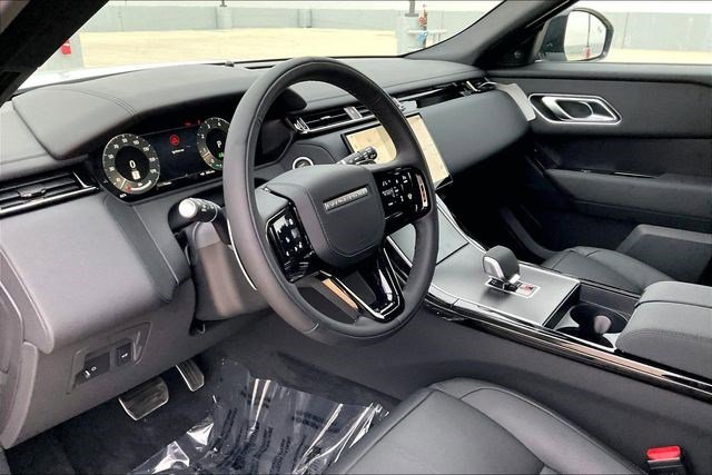 Used 2026 Land Rover Range Rover Velar Dynamic SE AWD/4WD image 7