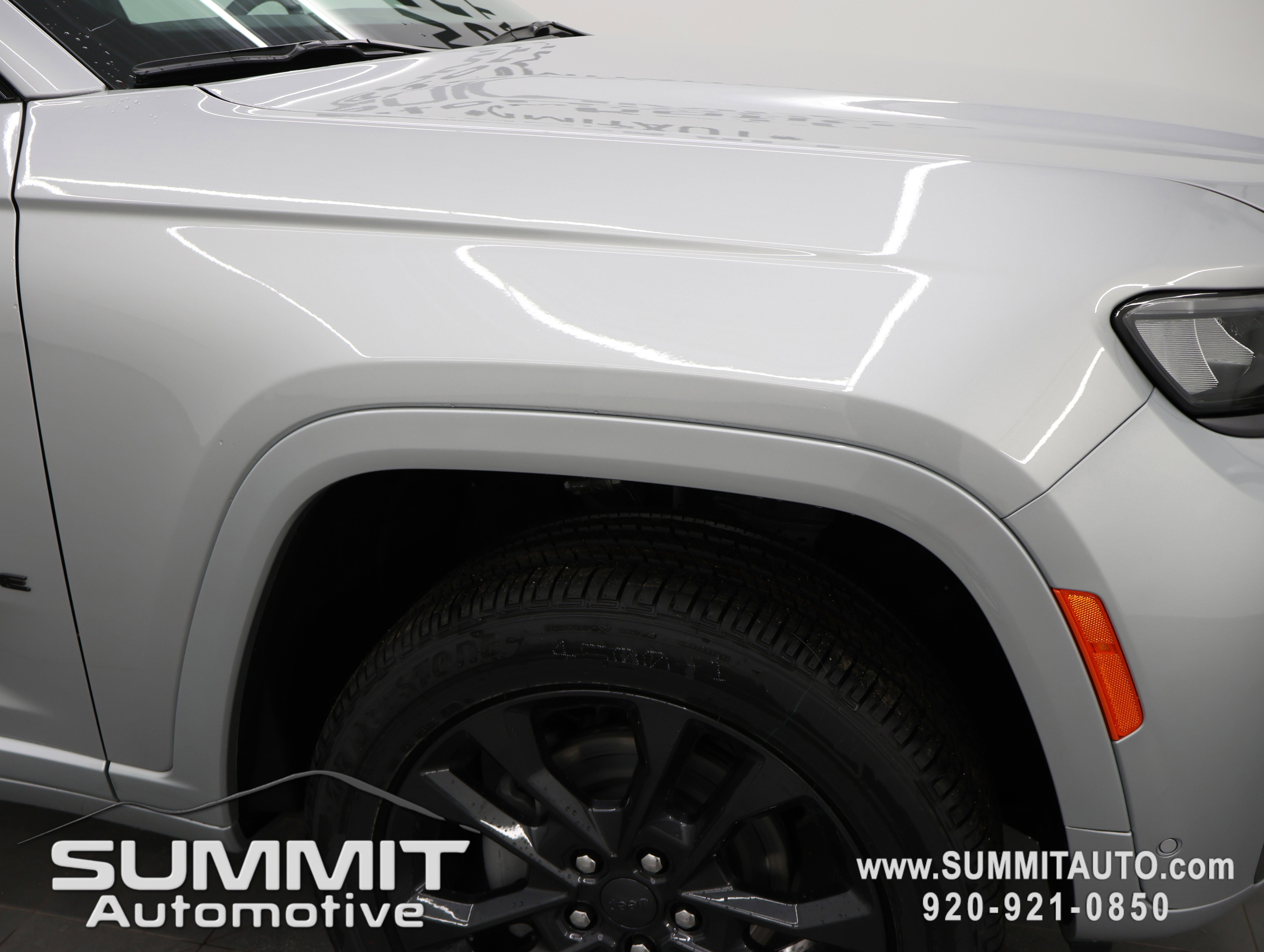 New 2026 Jeep Grand Cherokee Limited Reserve image 27