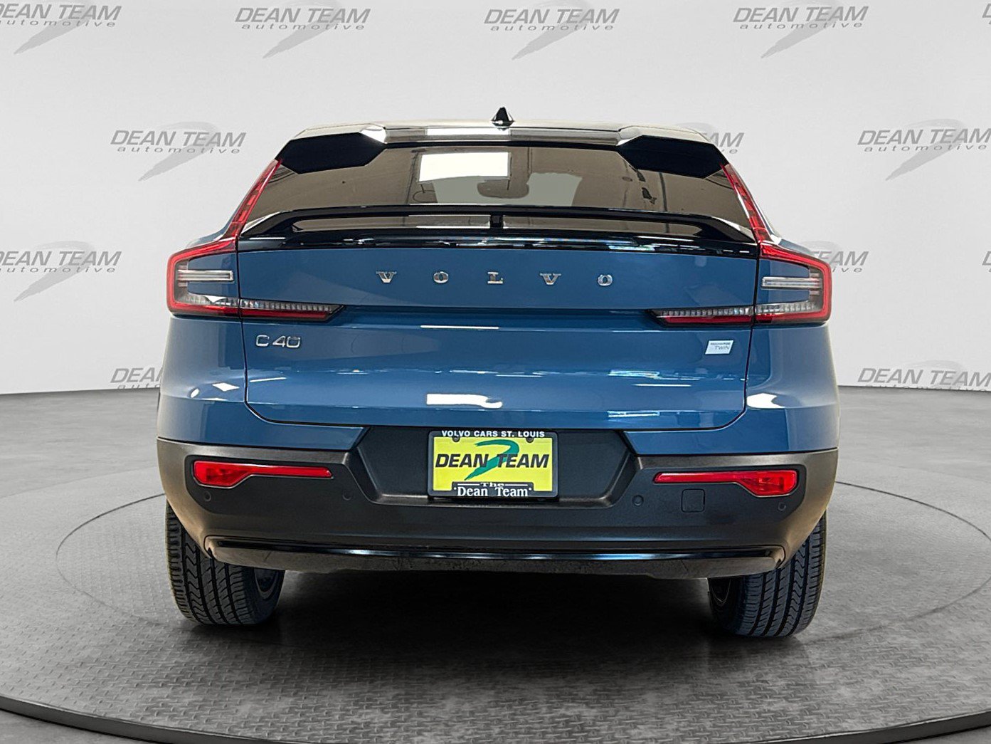 Used 2022 Volvo C40 P8 Recharge Ultimate AWD/4WD image 8