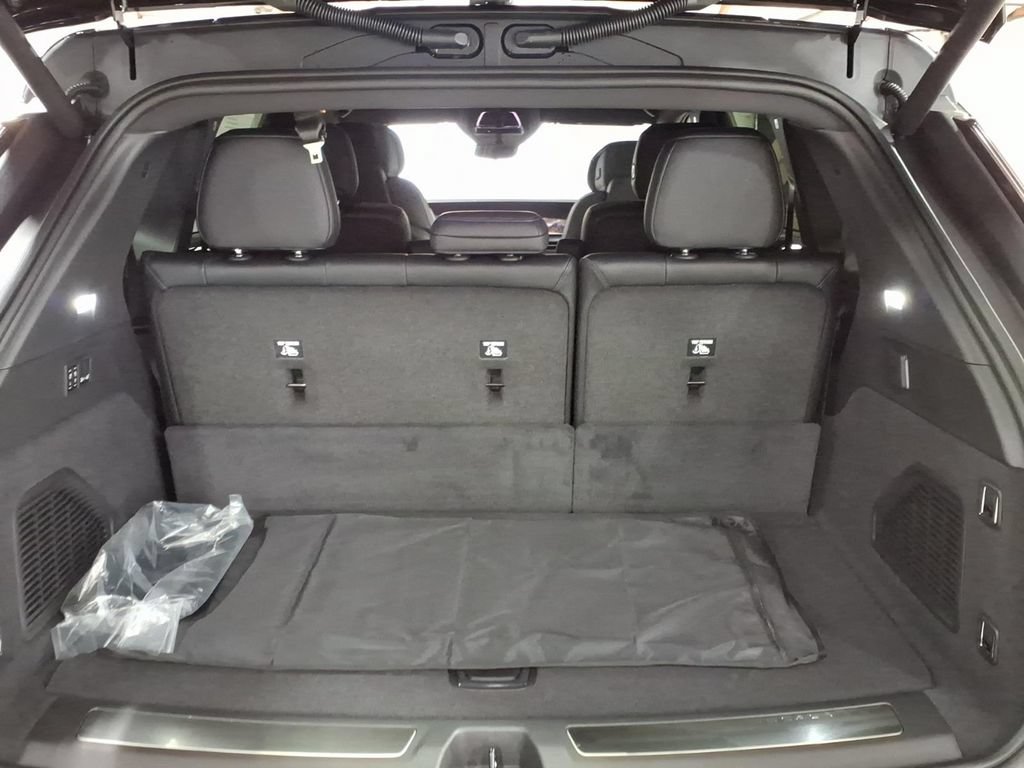 New 2026 Cadillac Escalade IQ Sport 1 AWD/4WD image 4
