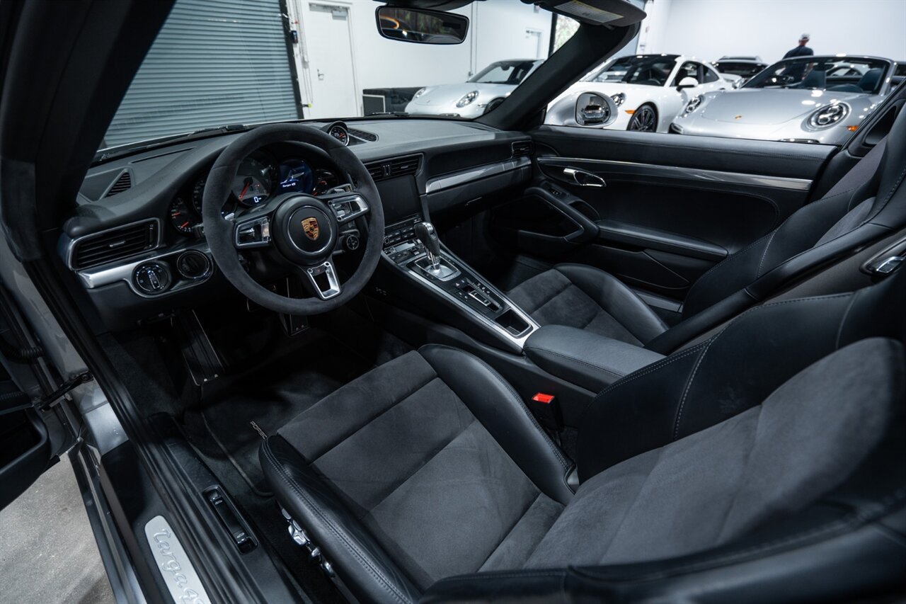 Used 2017 Porsche 911 Targa 4S AWD/4WD image 21