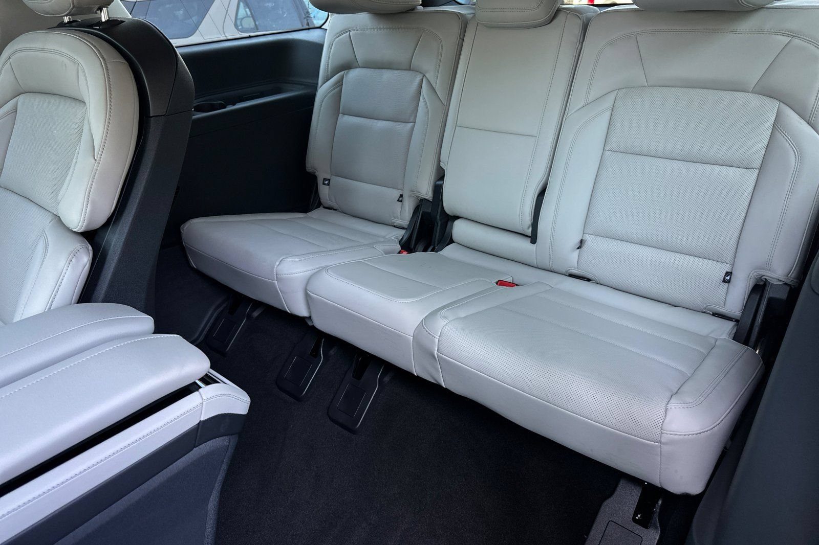 New 2026 Lincoln Navigator Reserve AWD/4WD image 14