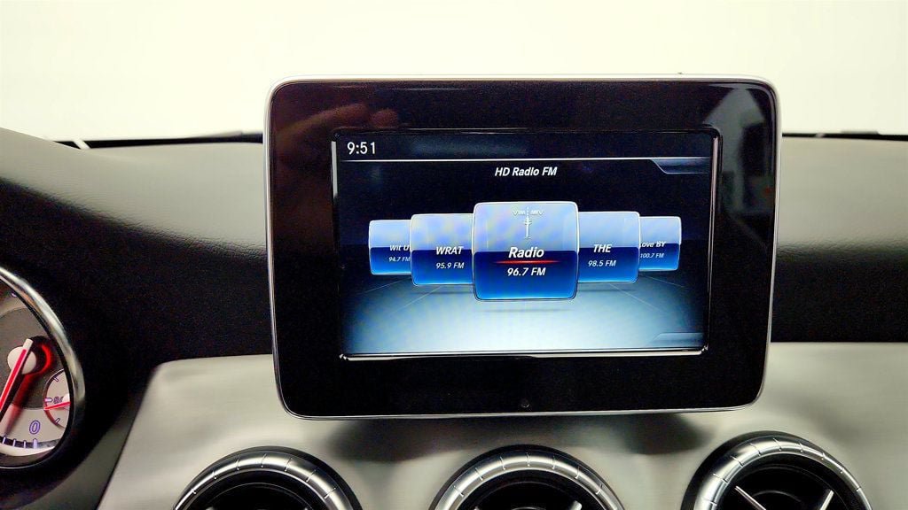 Used 2016 Mercedes-Benz CLA 250 image 17